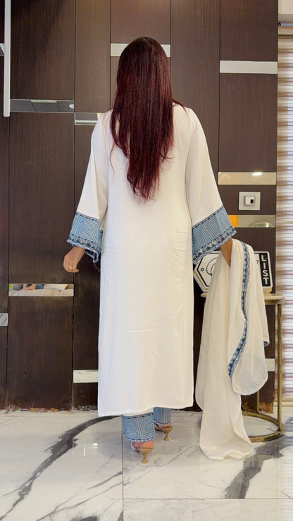 Pari Pakistani Kaftan Set 03