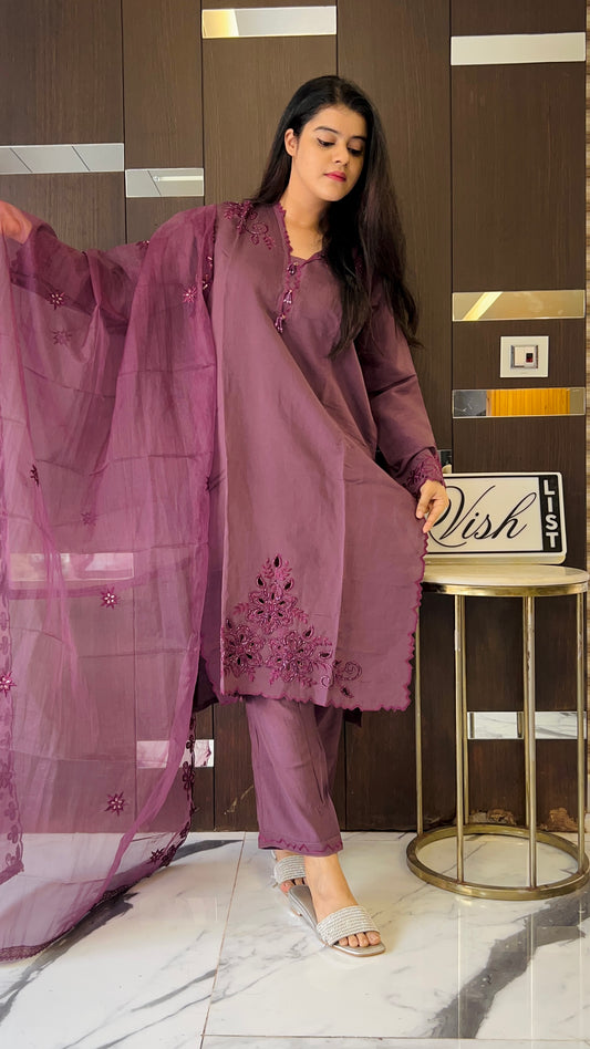 Zaheen Pakistani Suit 04 (purple)