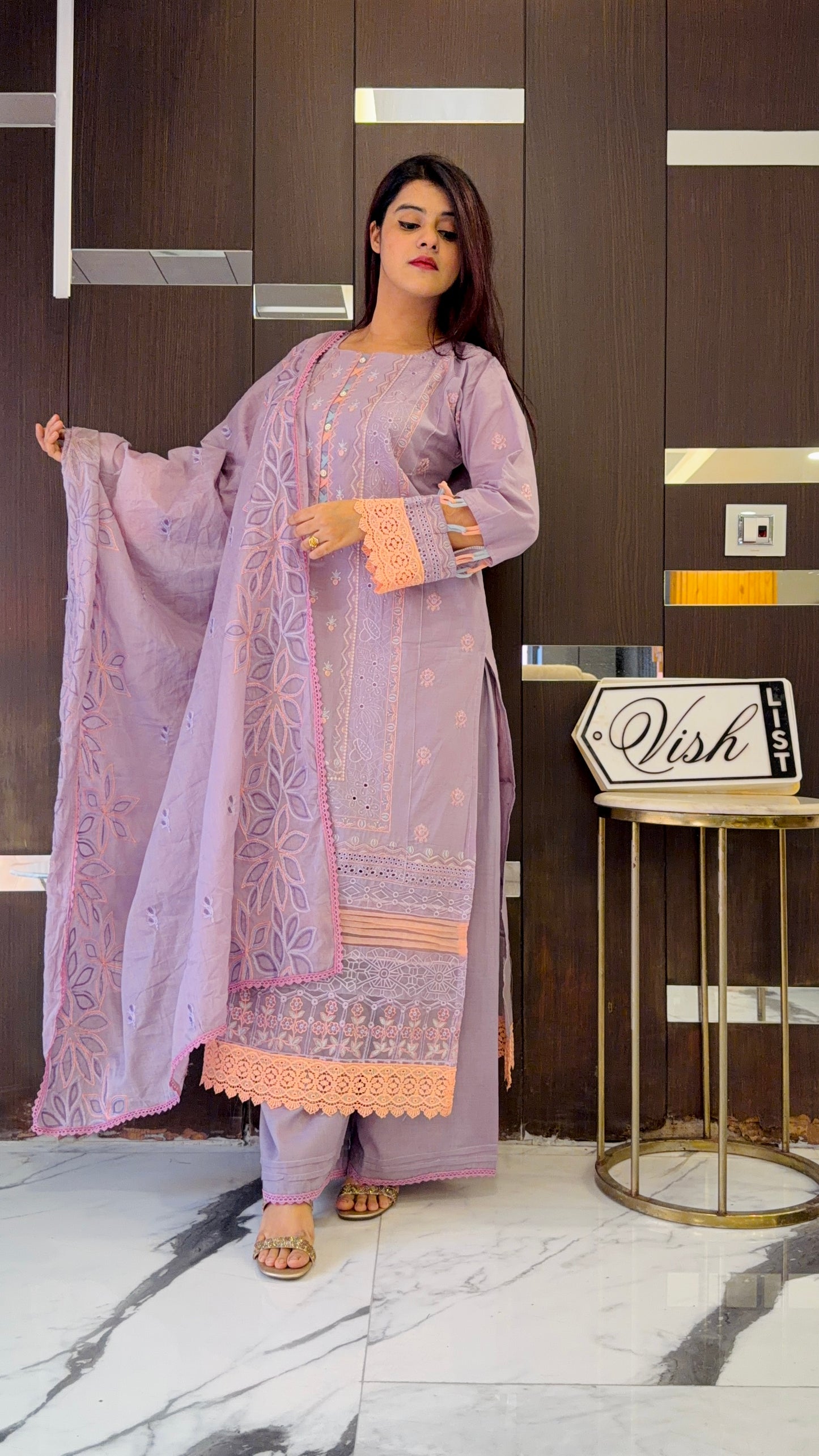 Yalina Pakistani Luxe Lawn Set 03