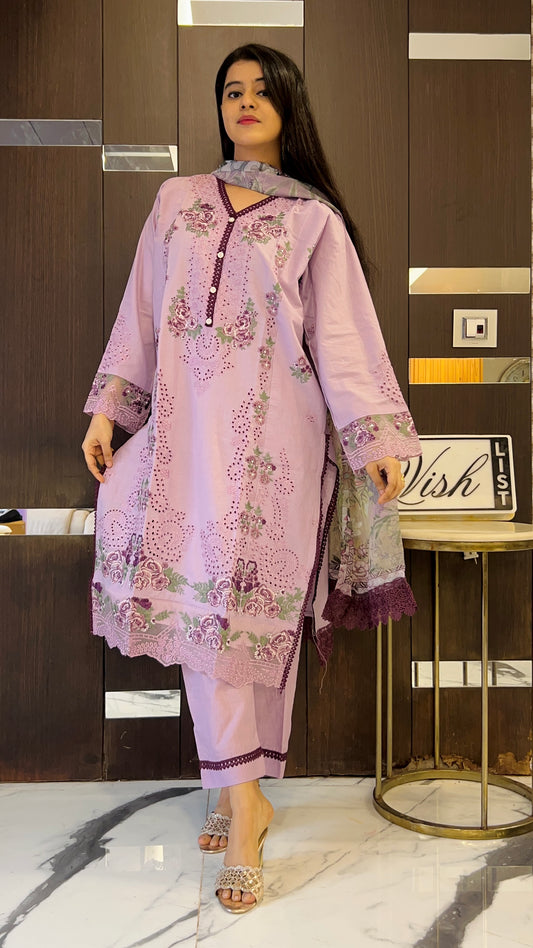Lubna Pakistani Lawn Set 07