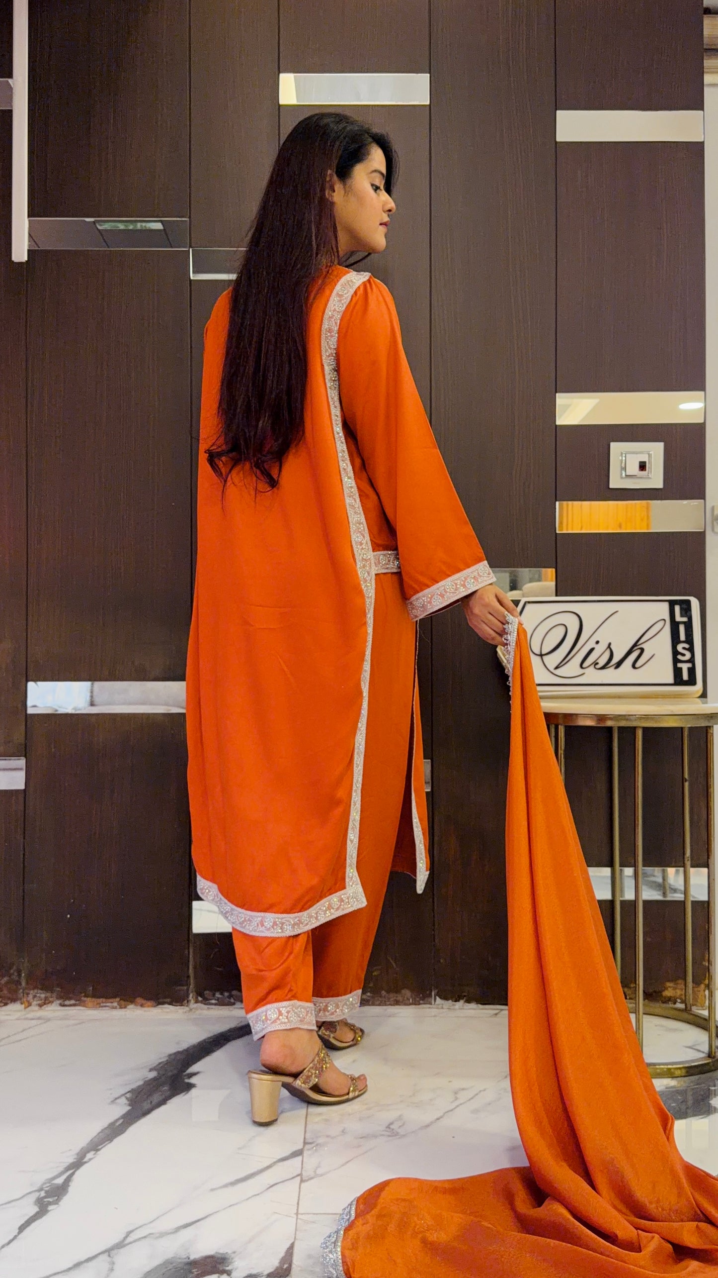 Ayra Pakistani Set 01