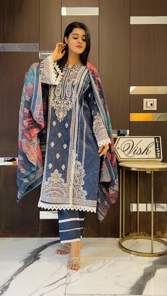 Lubna Pakistani Lawn Set 08