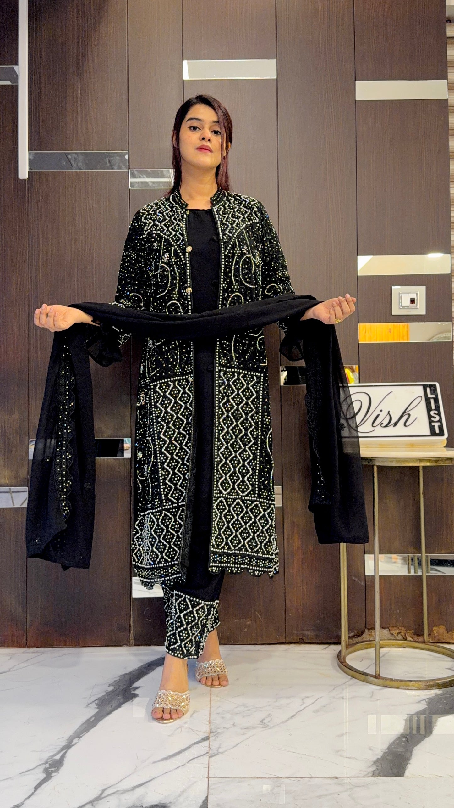 Zafrah Pakistani Formal Set 06