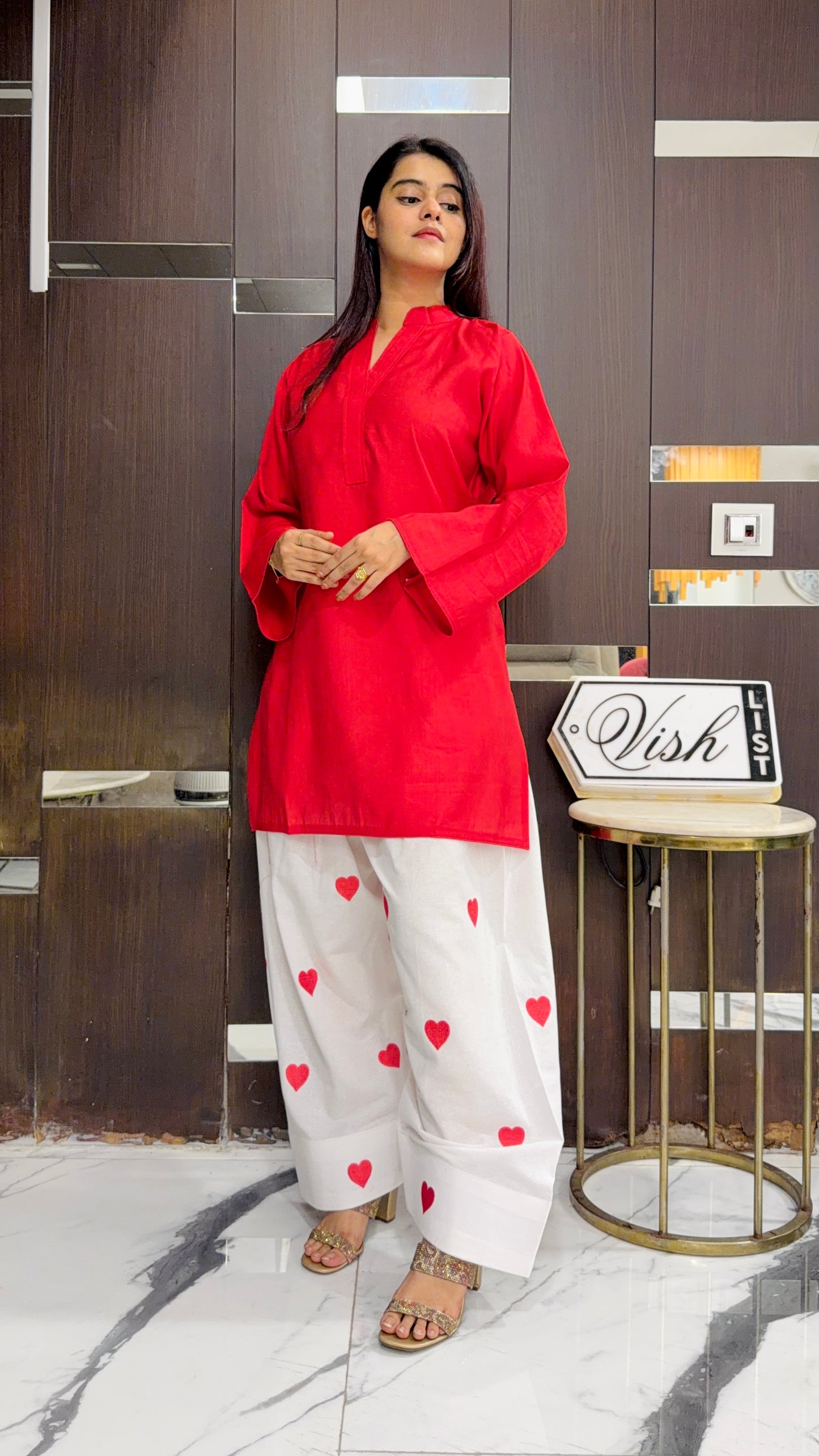 Gul Pakistani Farshi Salwar Suit 15