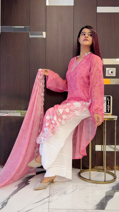 Mahira Pakistani Organza Set