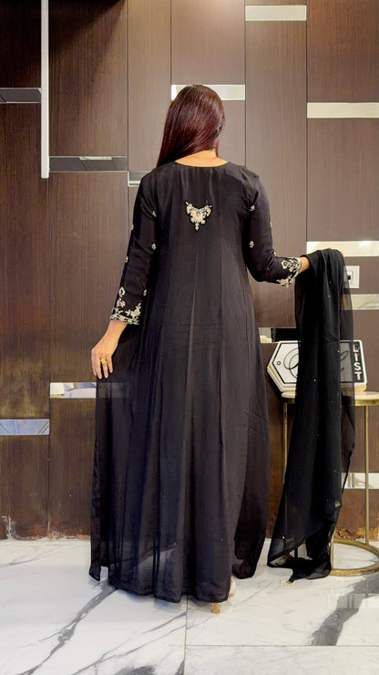 Nazneen Pakistani Formal Set 05