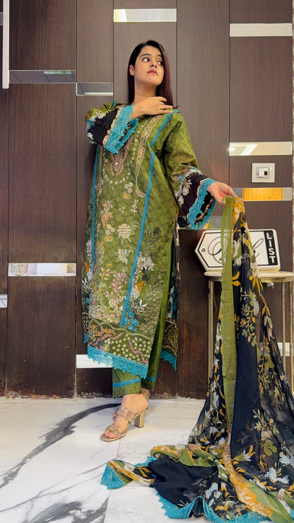 Masoom Pakistani Lawn Set 08