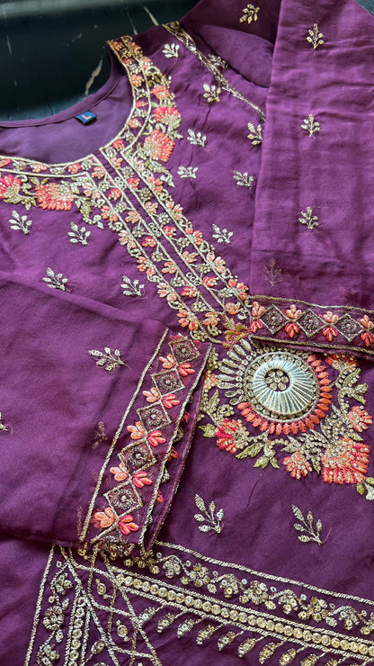 Nazm Pakistani Formal Set 15