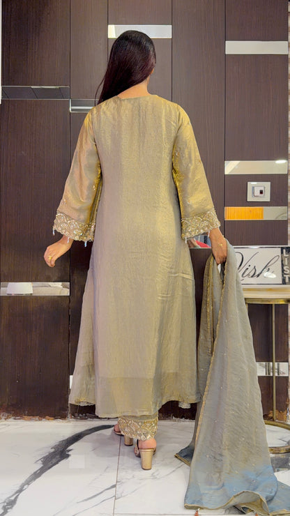 Mariyam Pakistani Formal Set 11