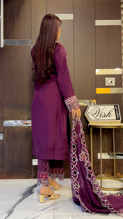 Zafrah Pakistani Formal Set 03