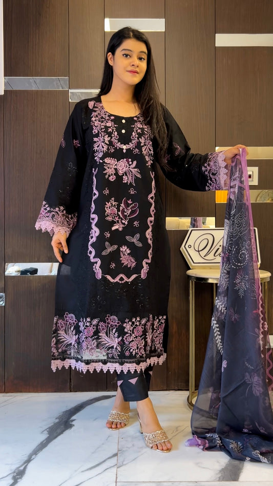 Zarqa Pakistani Lawn Set 04