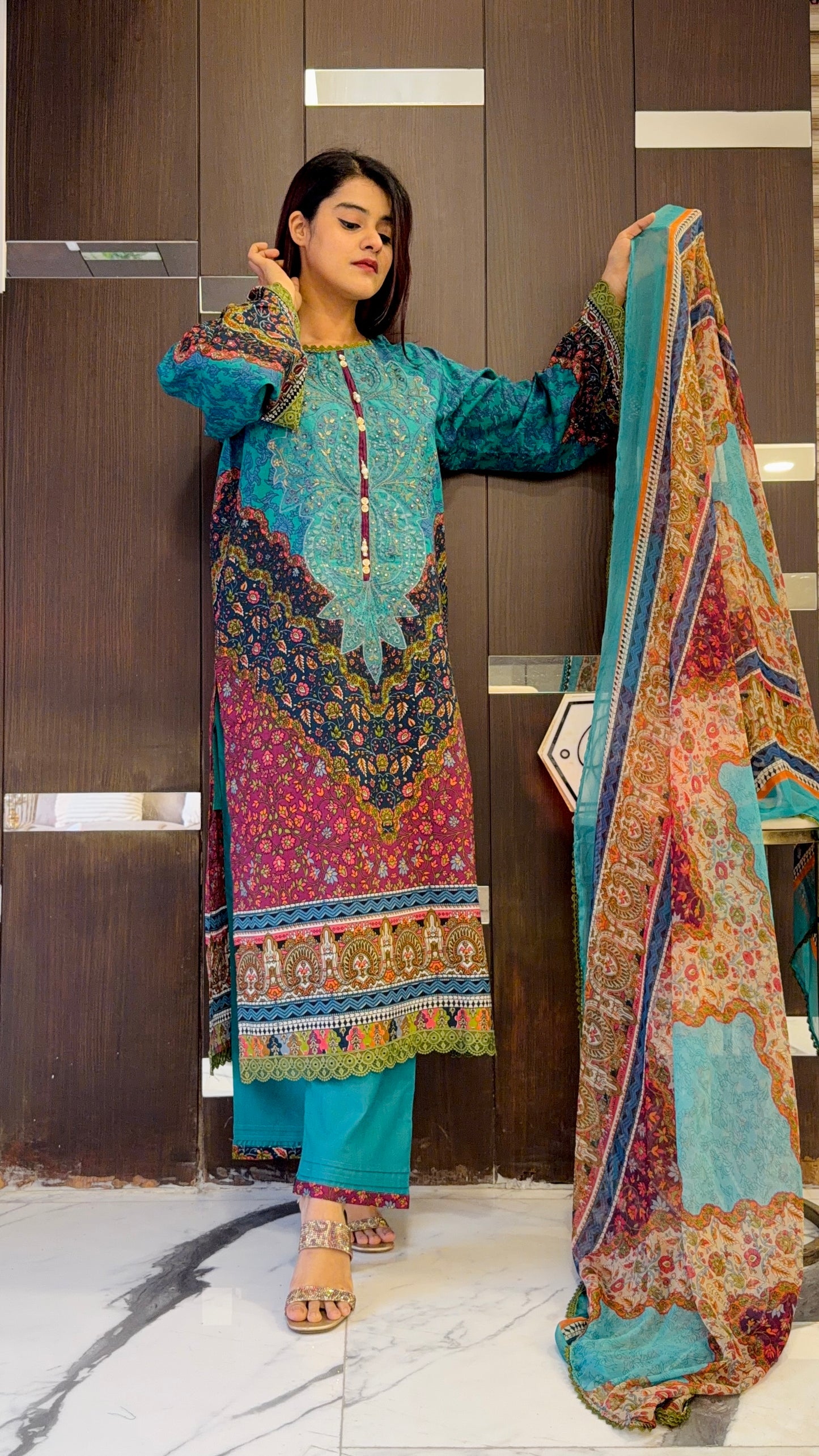 Masoom Pakistani Lawn Set 03