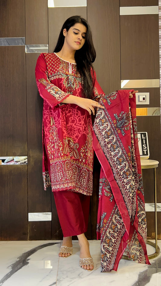 Nida Pakistani Lawn Set 05