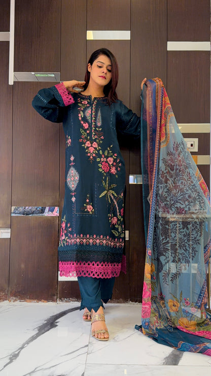 Jazmin Pakistani Luxe Lawn Set 08