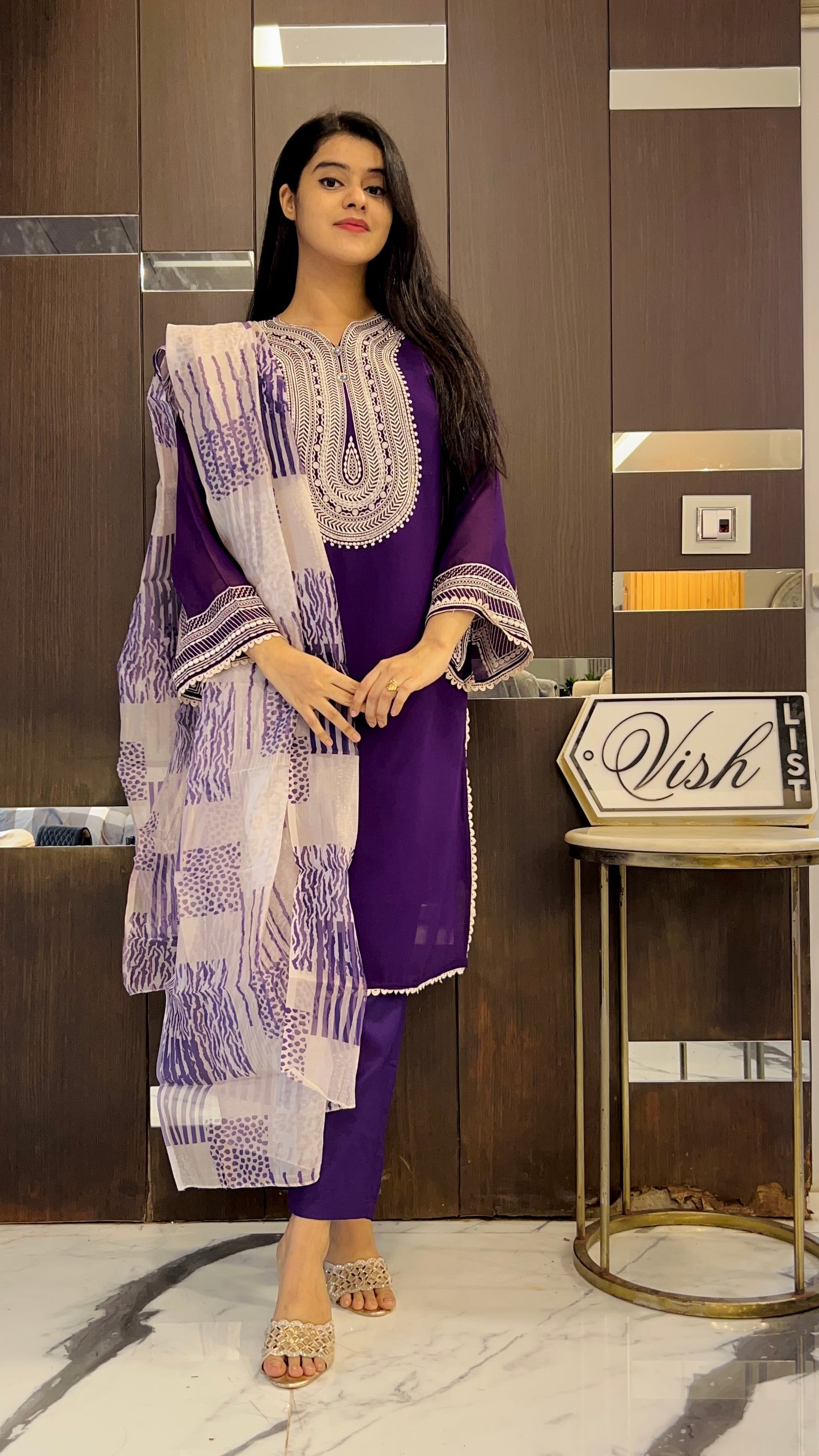 Zoya Semi-Formal Pakistani Suit 06