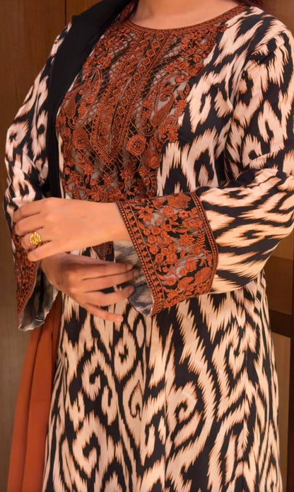 Zavia Pakistani Kaftan 01