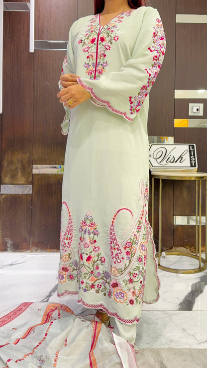 Pari Pakistani Kaftan Set 18