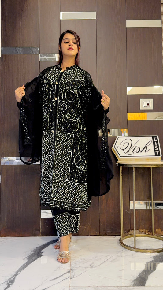 Zafrah Pakistani Formal Set 06