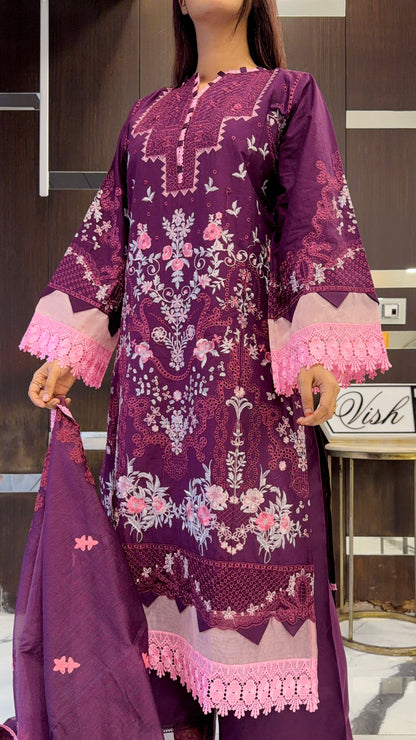 Raha Pakistani Luxe Lawn Set 09