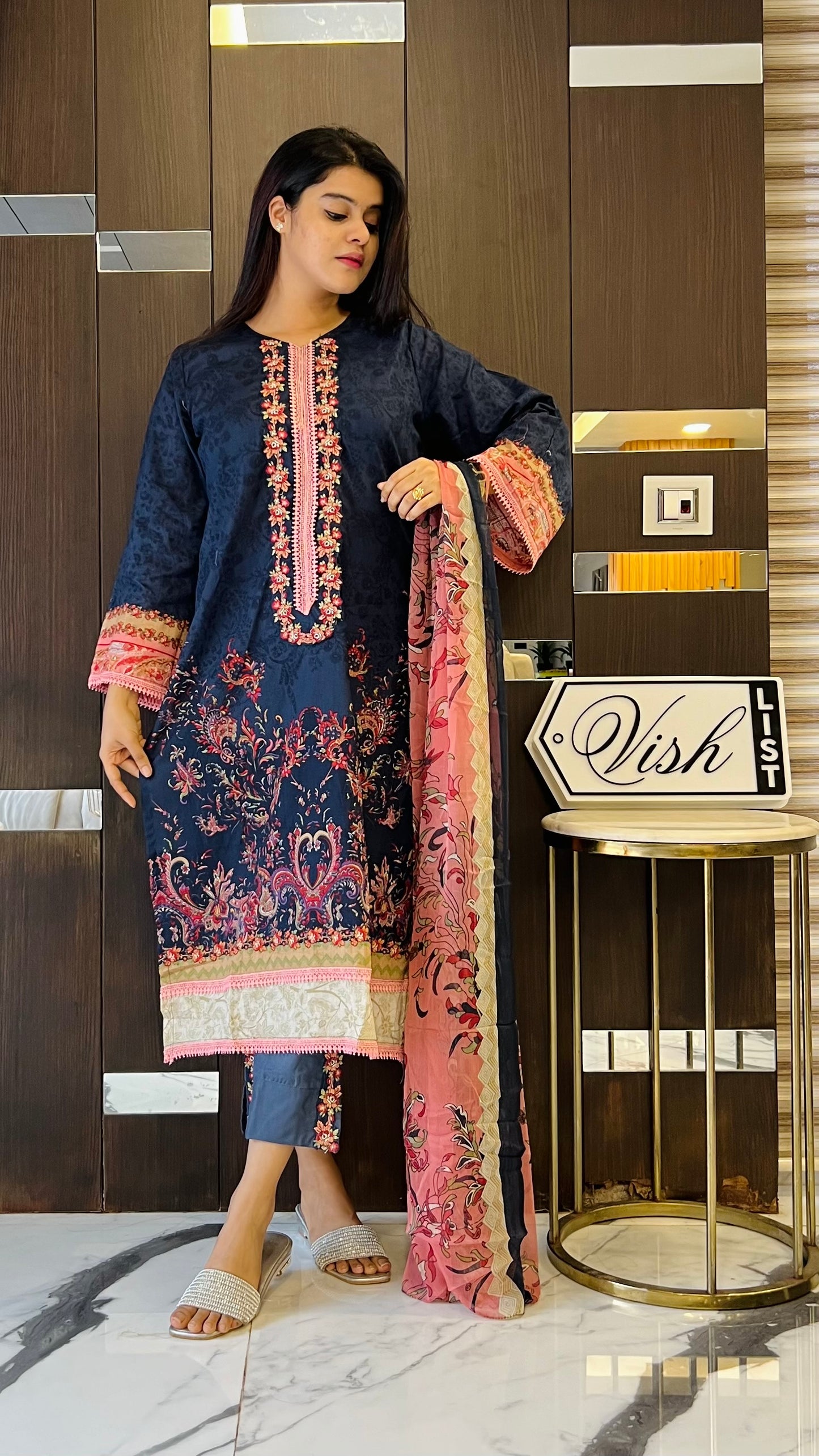 Pakistani Lawn Set LS 41