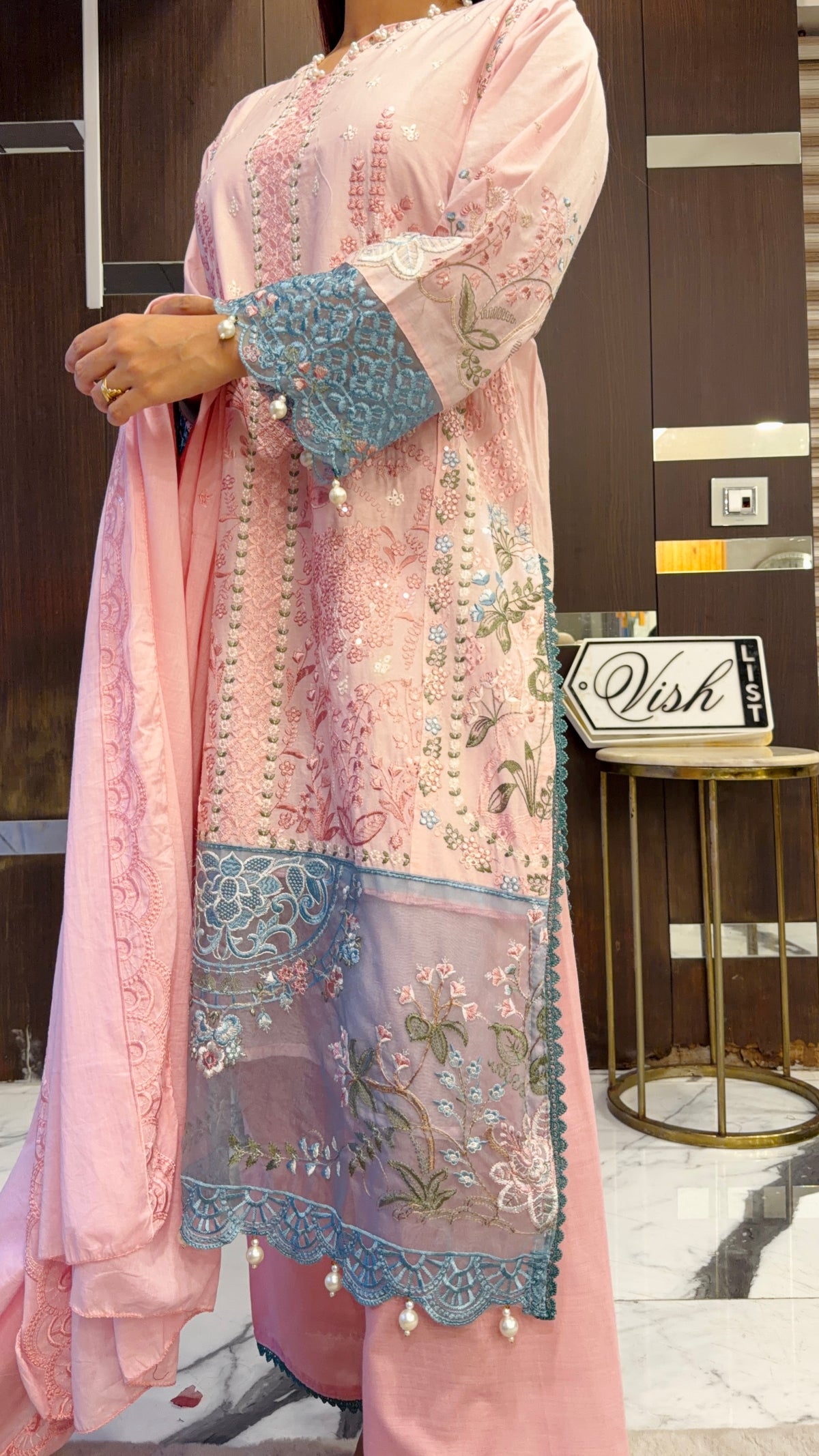 Kifara Pakistani Luxe Lawn Set 02