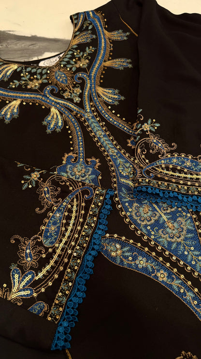 Shafa Pakistani Farshi Salwar Set 05