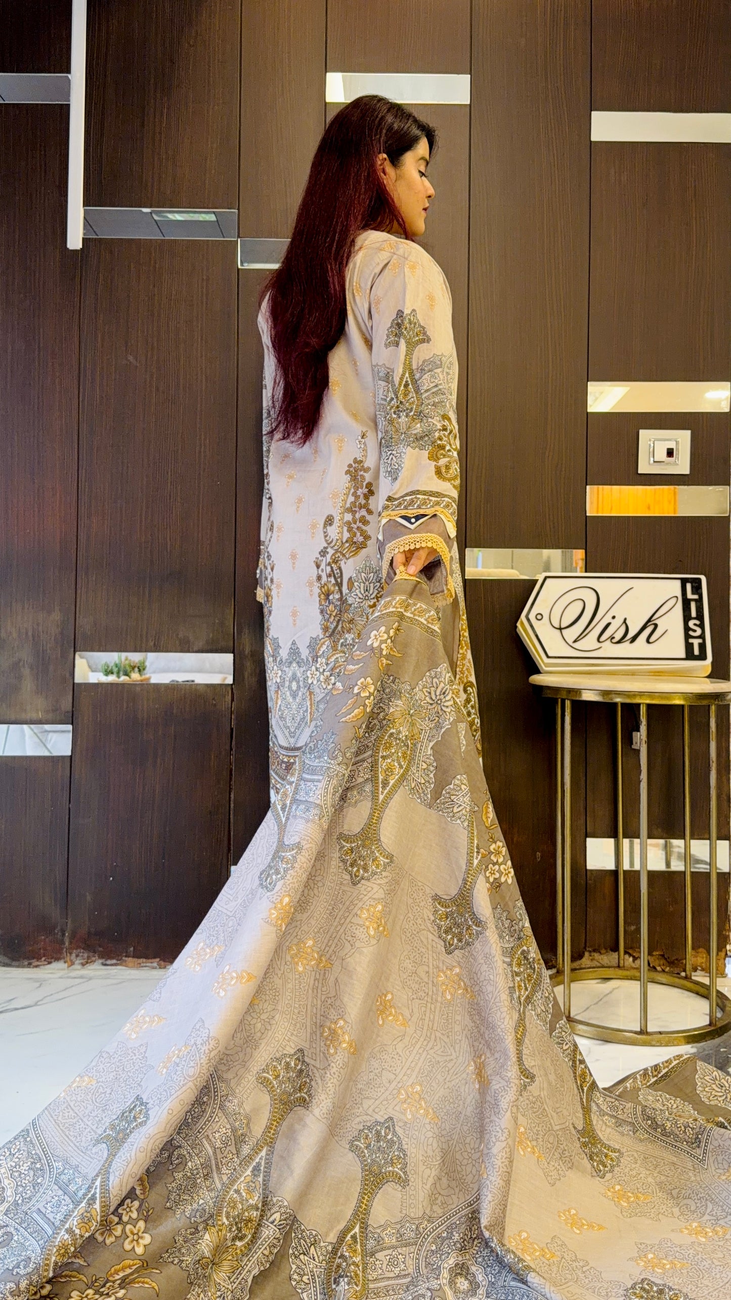 Shamah Pakistani Lawn Set 06