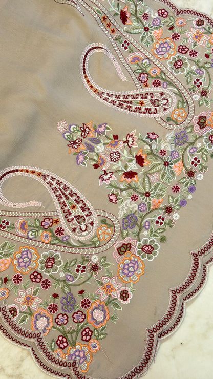 Pari Pakistani Kaftan Set 20