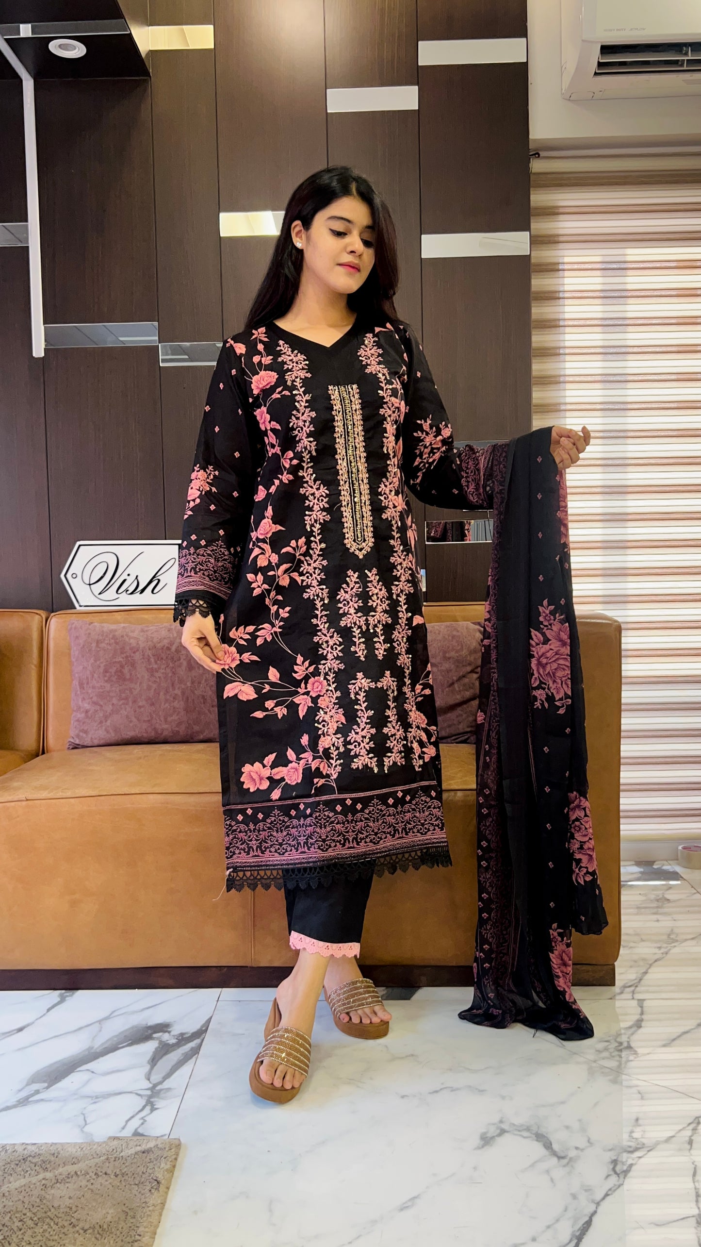 Pakistani Lawn Set LS 28