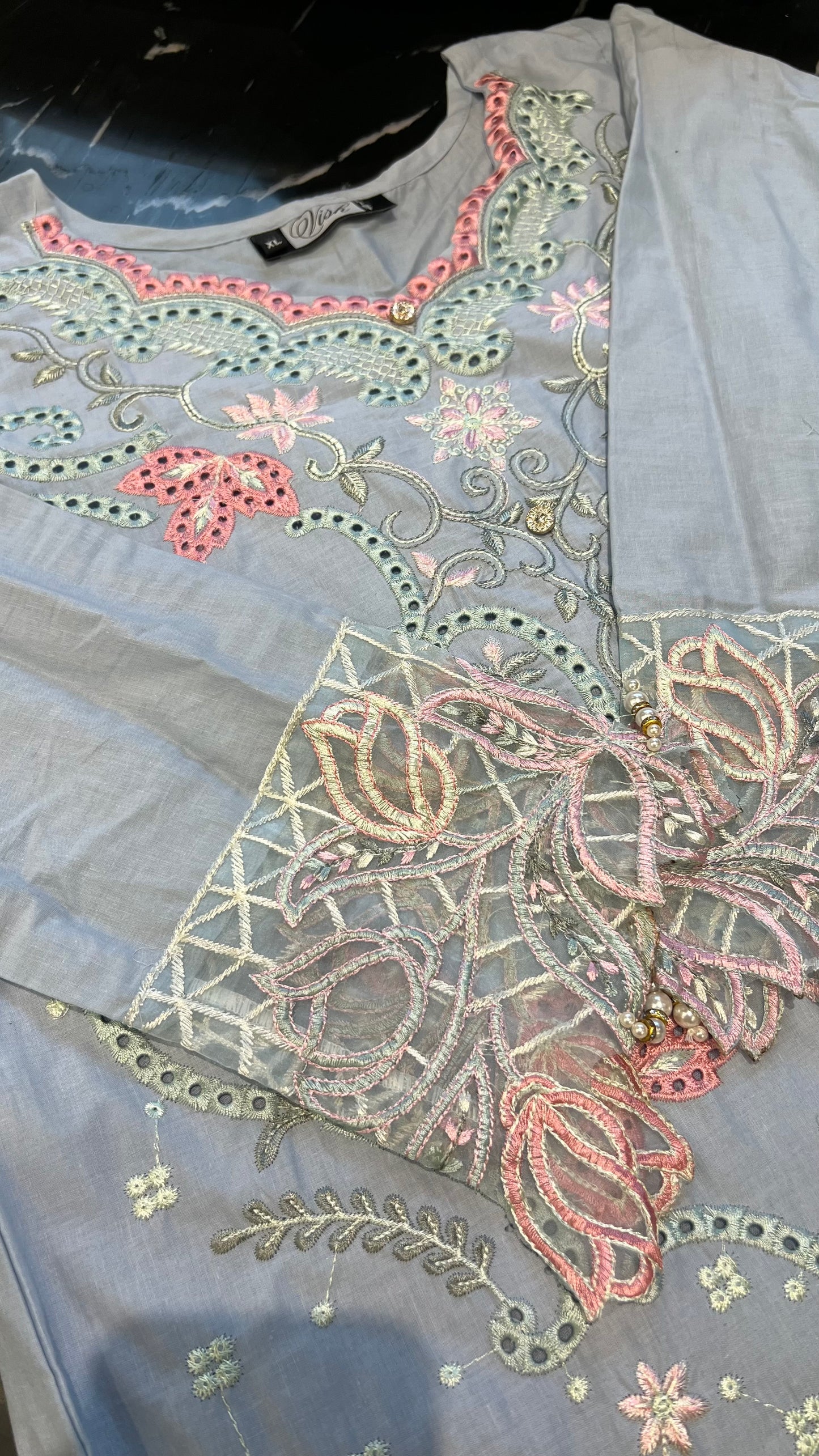 Hania Cutwork Pakistani Lawn Set 08