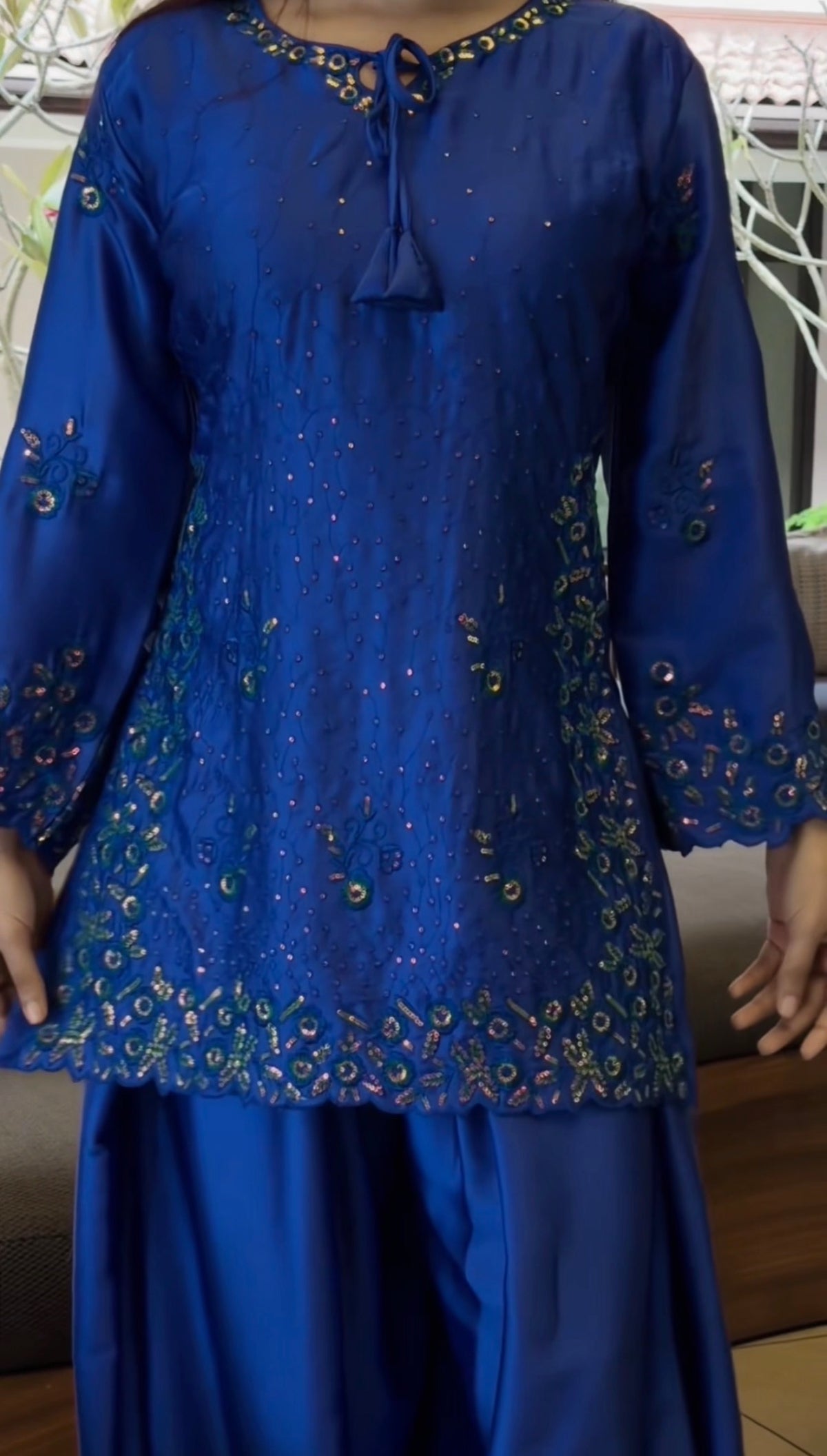 Dureshehwar Pakistani Farshi Salwar 01