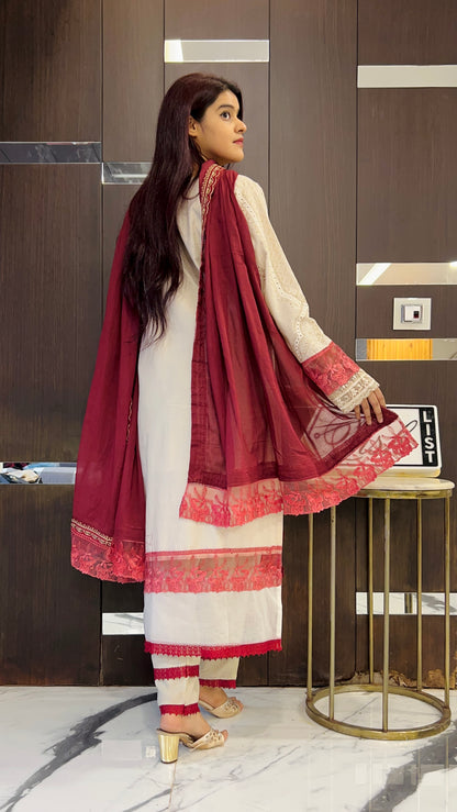 Hafza Pakistan Luxe Lawn Set 01