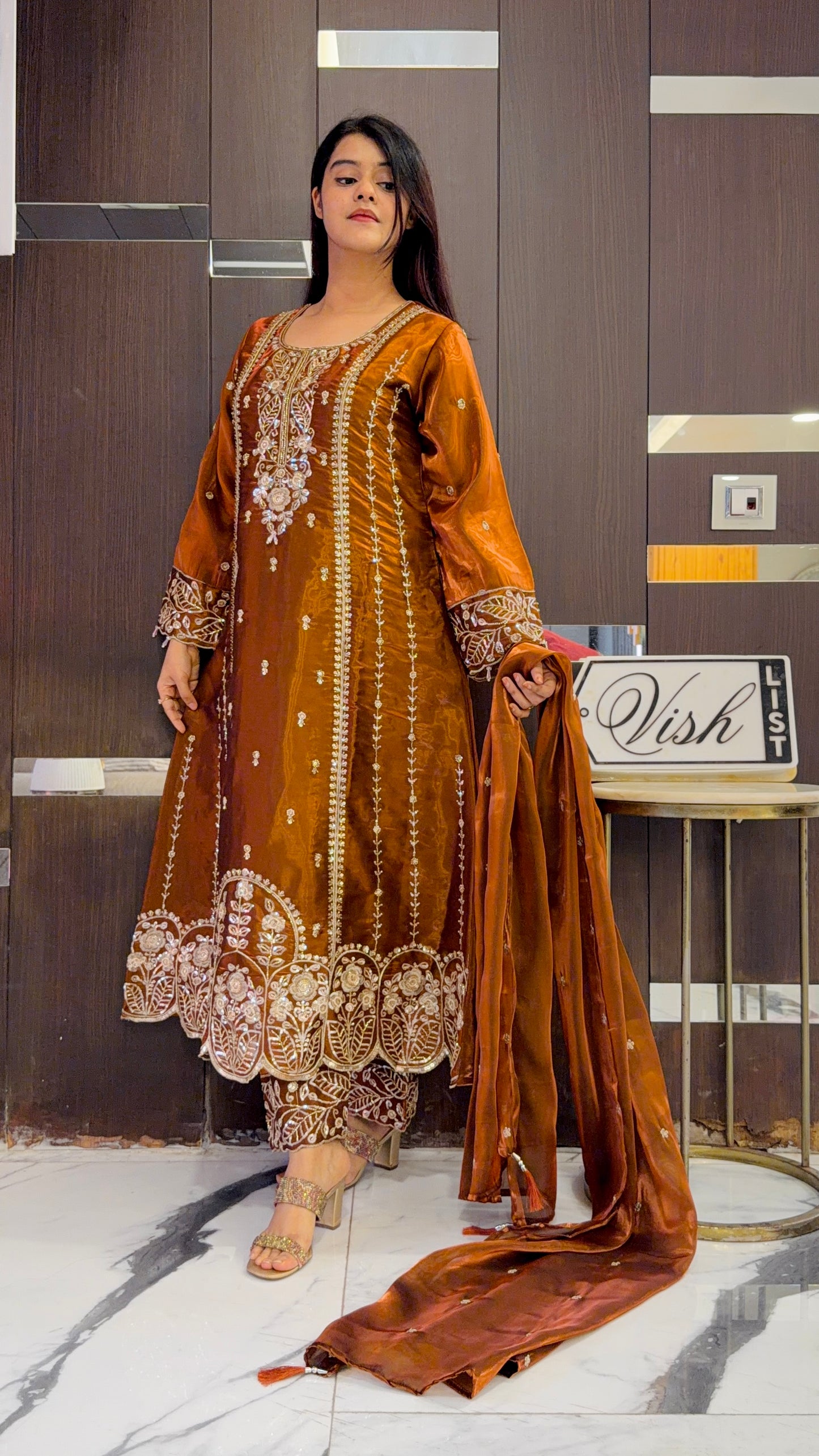 Mariyam Pakistani Formal Set 12