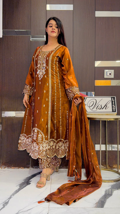 Mariyam Pakistani Formal Set 12