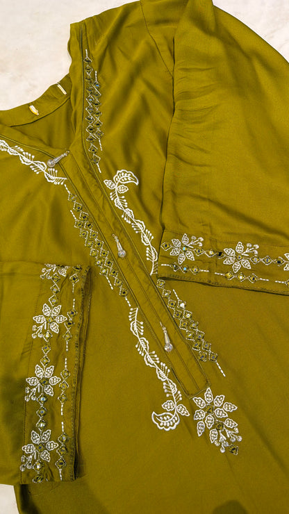 Pari Pakistani Kaftan Set 05