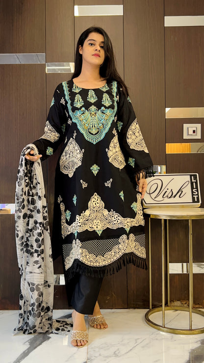 Nida Pakistani Cutwork Lawn Set 27