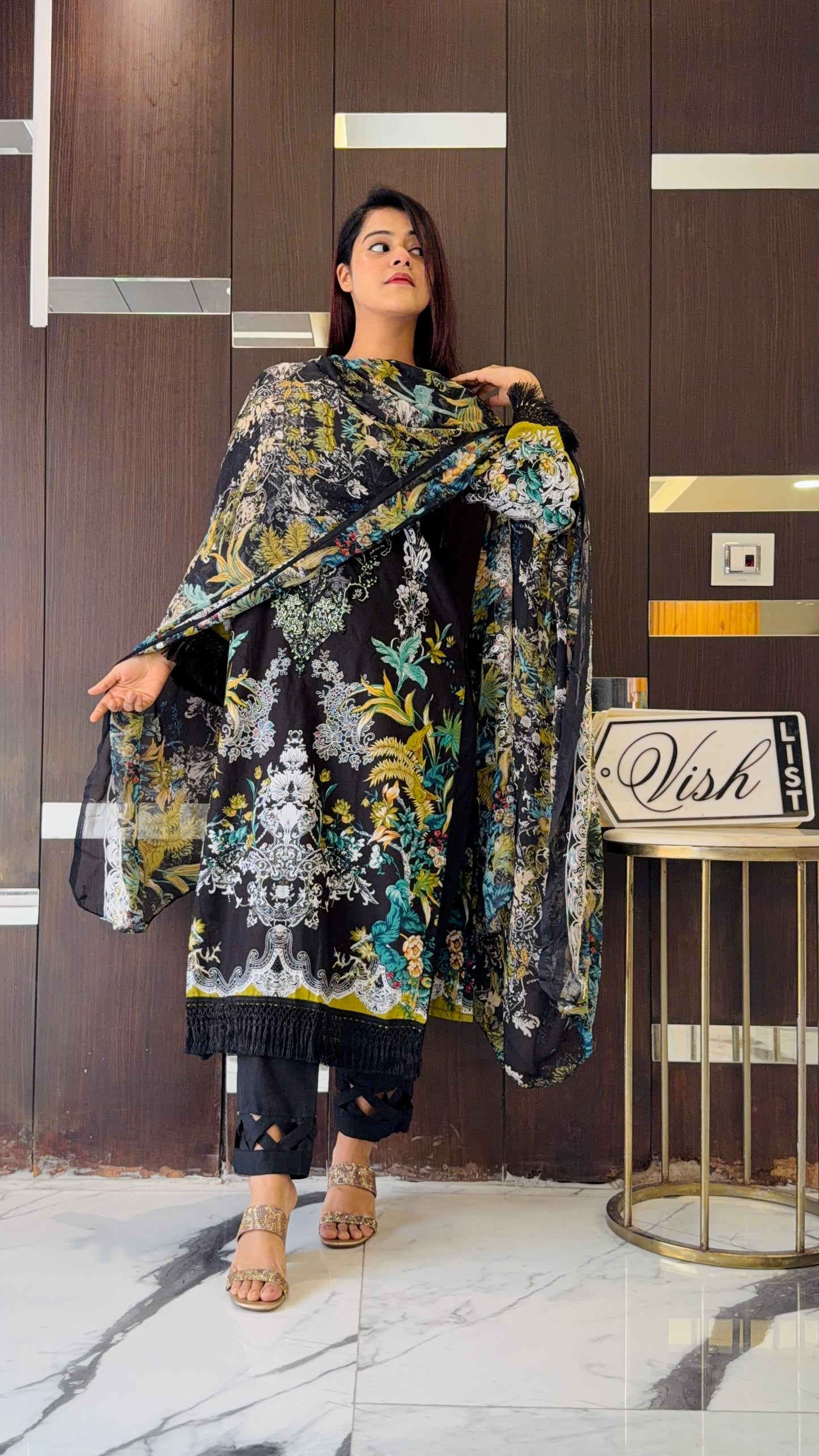 Raunak-e-Ramadan Pakistani Lawn Set 13