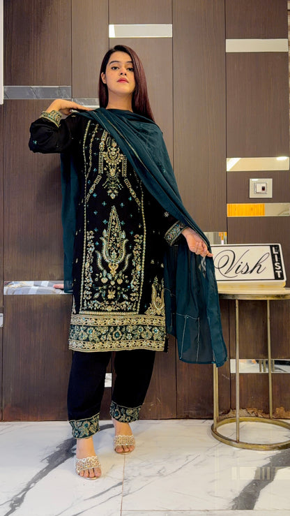 Zafrah Pakistani Formal Set 05