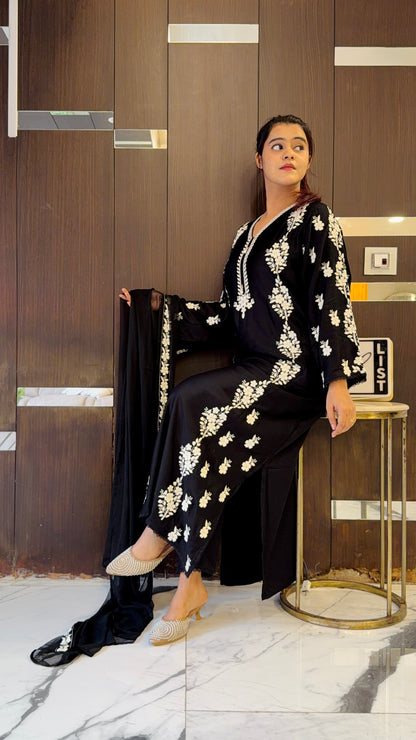 Pari Pakistani Kaftan Set 11