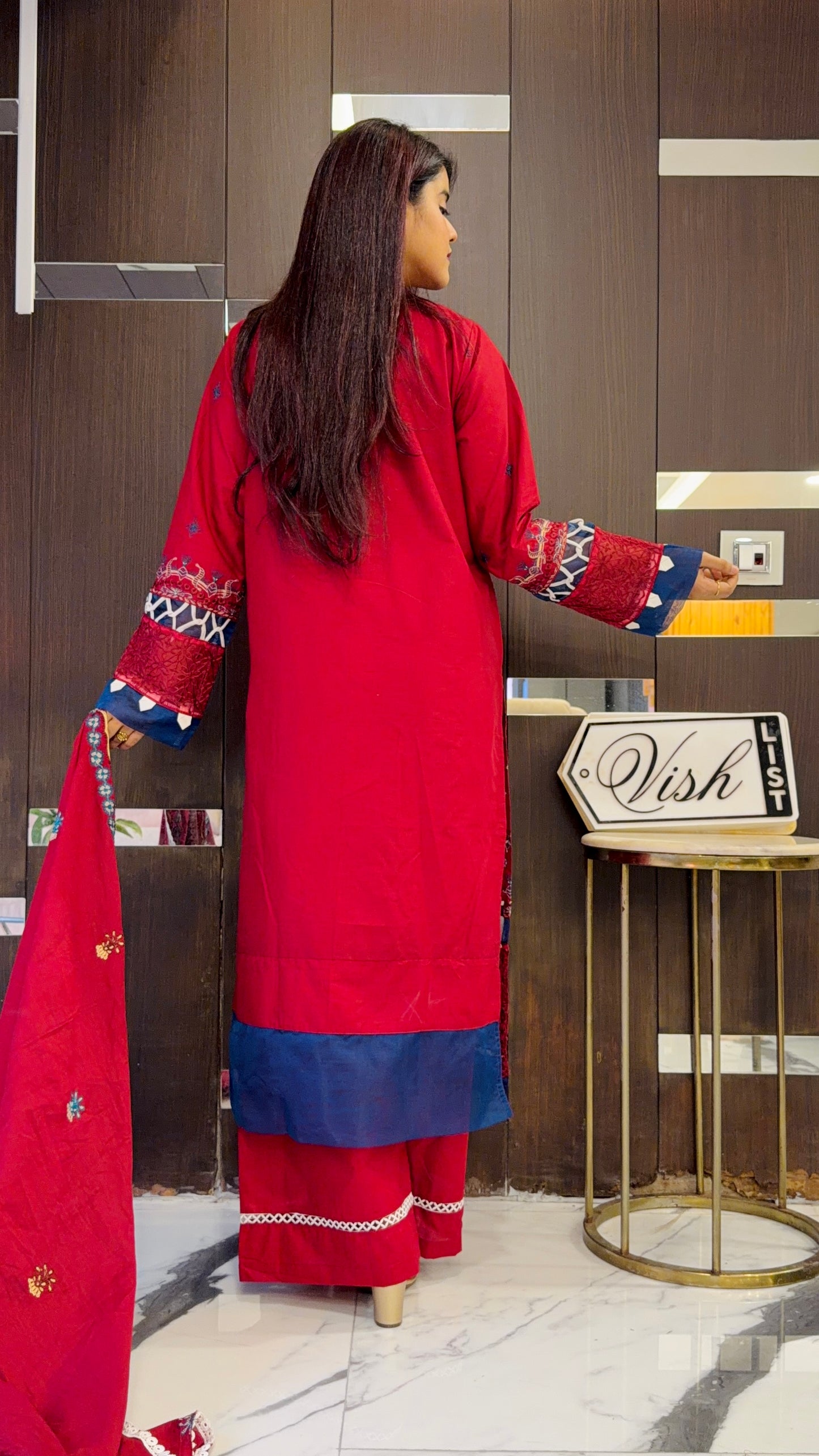 Yalina Pakistani Luxe Lawn Set 02