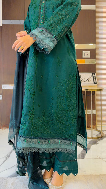 Izmir Pakistani Luxe Lawn Set 06