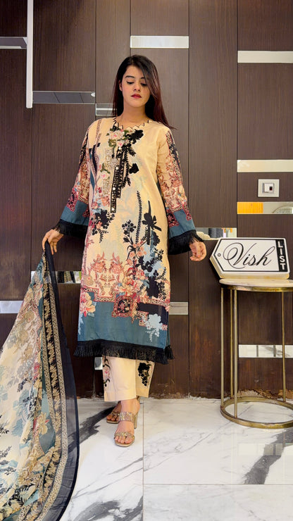 Bilkis Pakistani Lawn Set 09