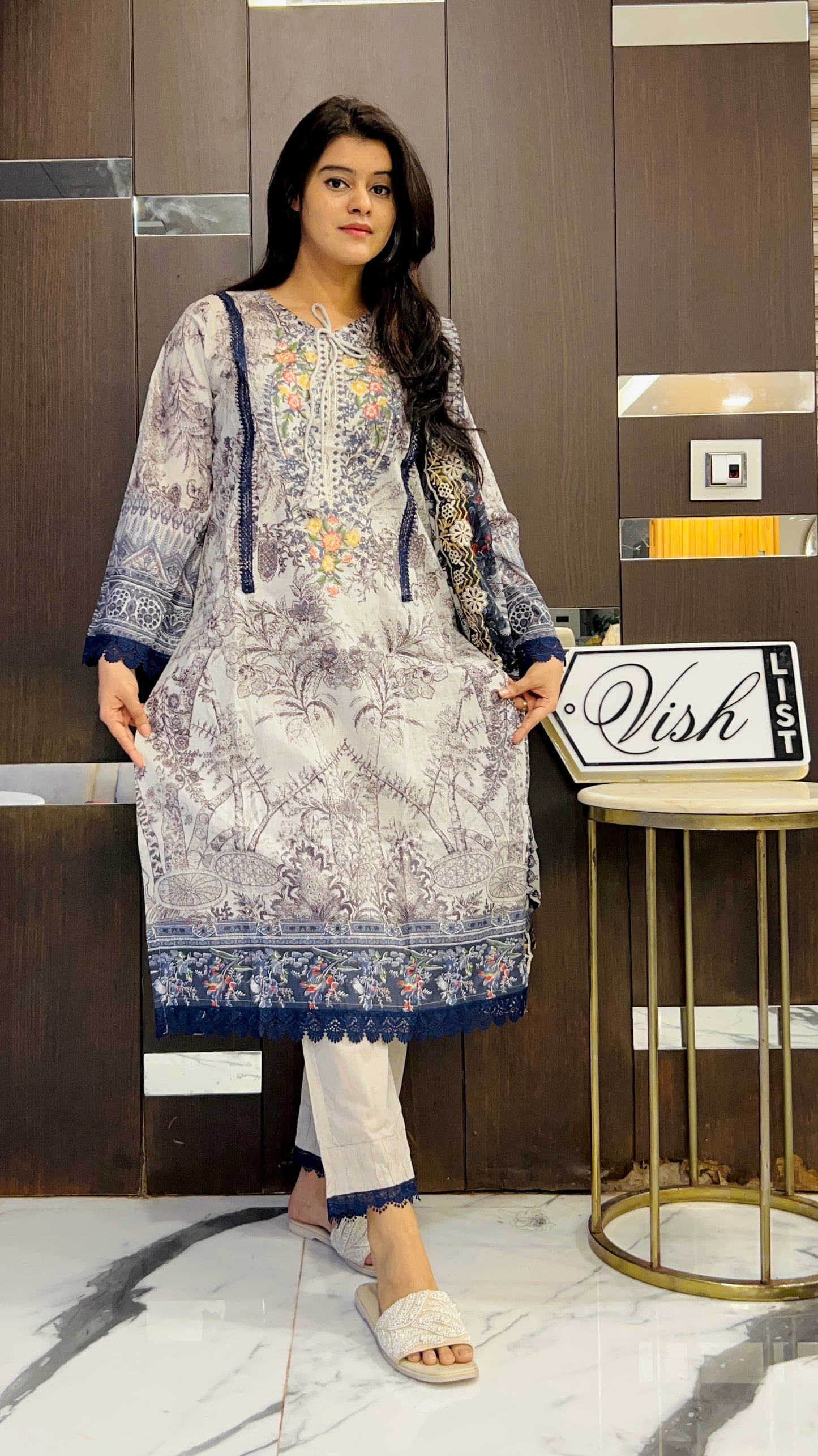 Noor-e-Ramadan Pakistani Lawn Set 03